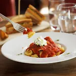 Restaurant La Vallee Noble, Proche Eguisheim Colmar ゾウルツマット
