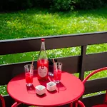 Отель Restaurant La Vallee Noble, Proche Eguisheim Colmar 3*