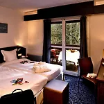 Restaurant La Vallee Noble, Proche Eguisheim Colmar Отель 3*