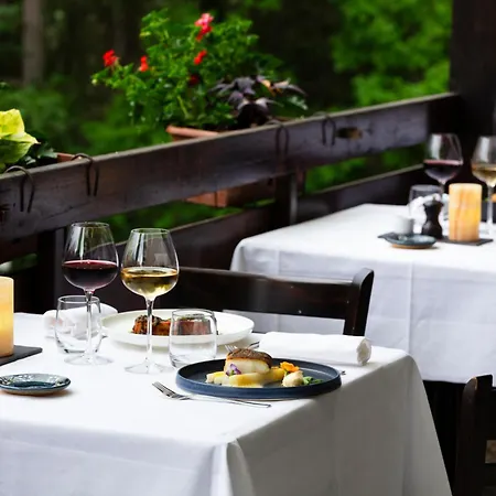 Restaurant La Vallee Noble, Proche Eguisheim Colmar 호텔