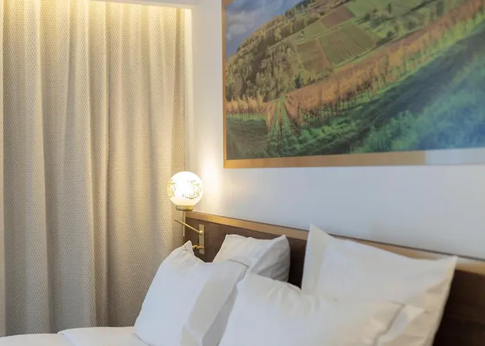 De La Vallée Noble 3*